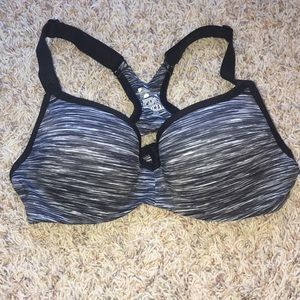VS PINK Ultimate Sports Bra